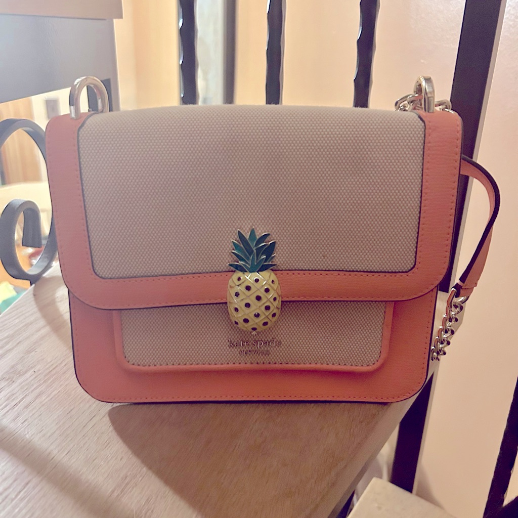 Pineapple Kate